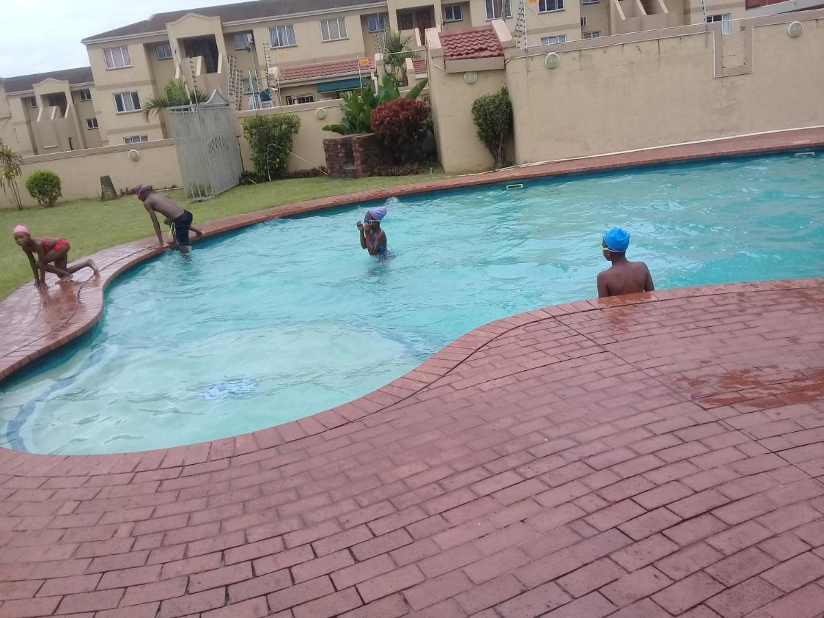 Summersands Durban North Beach ภายนอก รูปภาพ